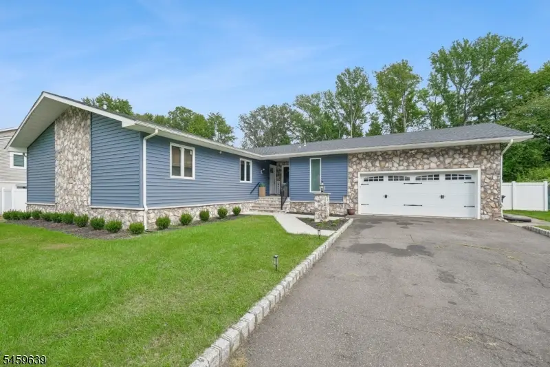 41 Carlos Dr, Fairfield, NJ 07004 - #1