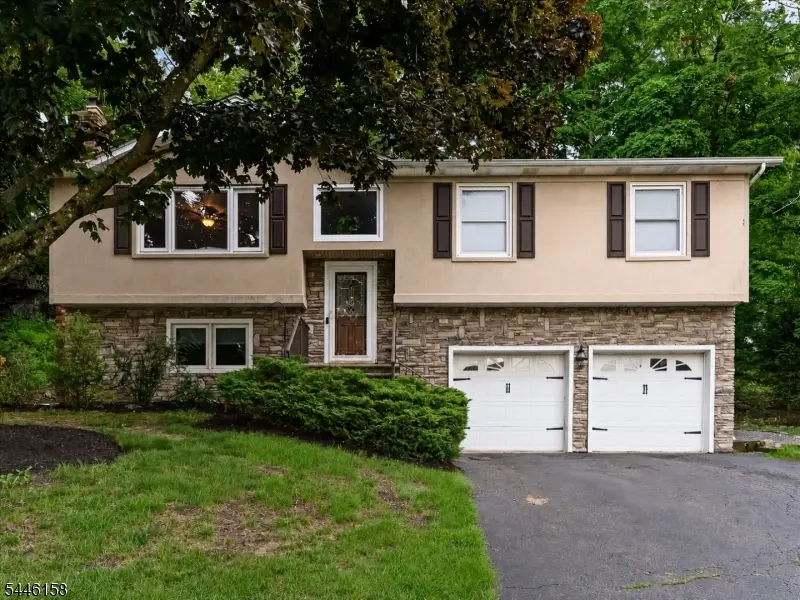 109 Valley View Trl, Lake Mohawk, NJ 07871 - #1