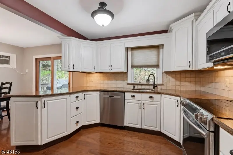 109 Valley View Trl, Lake Mohawk, NJ 07871 - #2