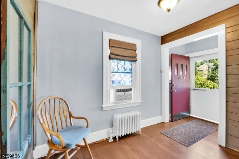 384 Catherine St, Somerville, NJ 08876 - #3