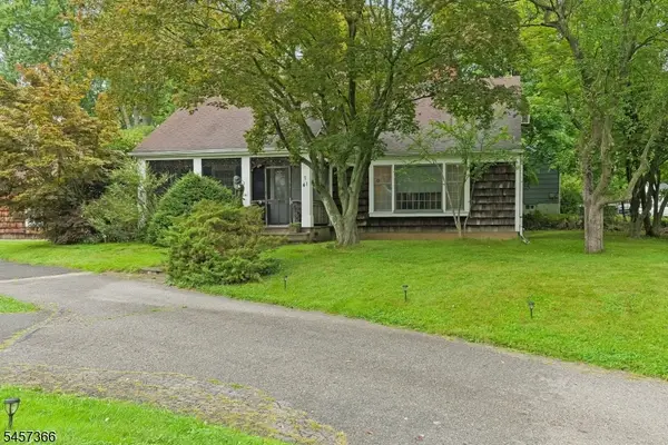 41 Laurel Ave, West Orange Twp., NJ 07052