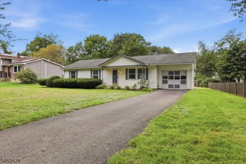 2 Warren Pl, Belvidere, NJ 07823 - #2