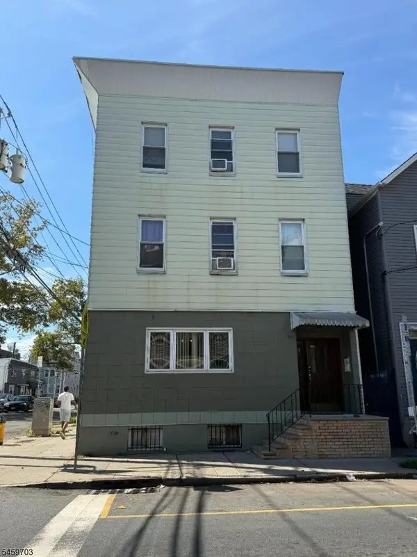 382 Walnut St #3, Newark City, NJ 07105