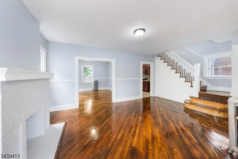 125 Pine Grove Ter, Newark, NJ 07106 - #3