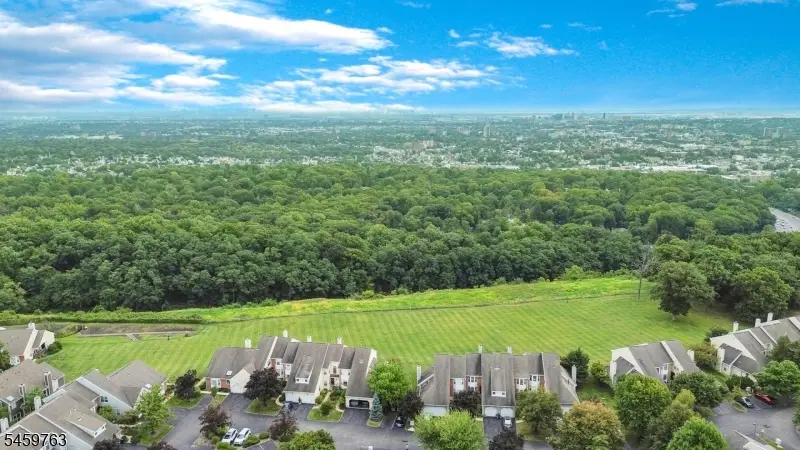 198 Zeppi Ln, West Orange, NJ 07052 - #3