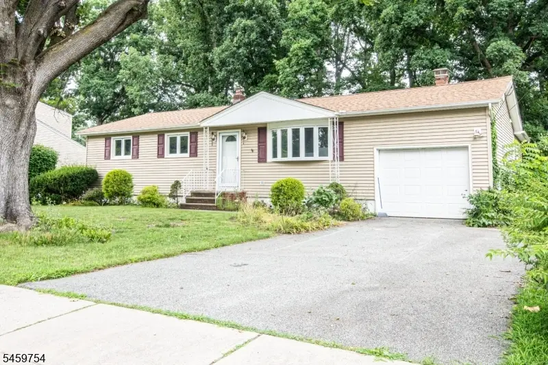 28 Overlook Dr, Oak Ridge, NJ 07438 - #1