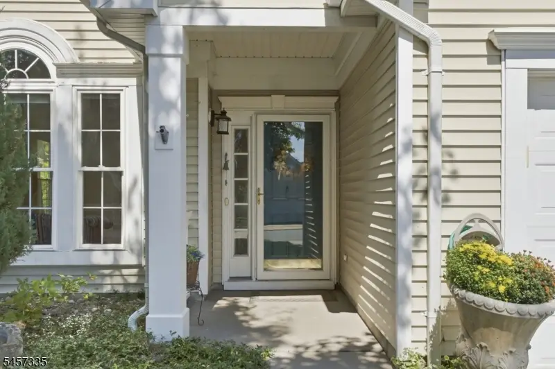 62 Kensington Cir, Brookfield, NJ 07823 - #3