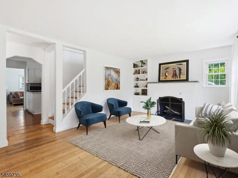 2025 Hill Top Rd, Scotch Plains, NJ 07076 - #2