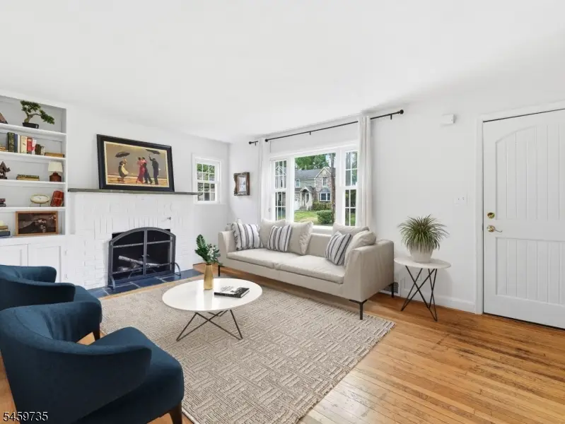 2025 Hill Top Rd, Scotch Plains, NJ 07076 - #3