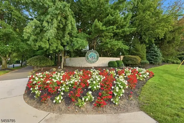 2508 Commons At Kingswood Dr, East Brunswick Twp., NJ 08816