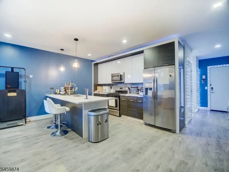 62 69th St #403, Guttenberg, NJ 07093 - #2