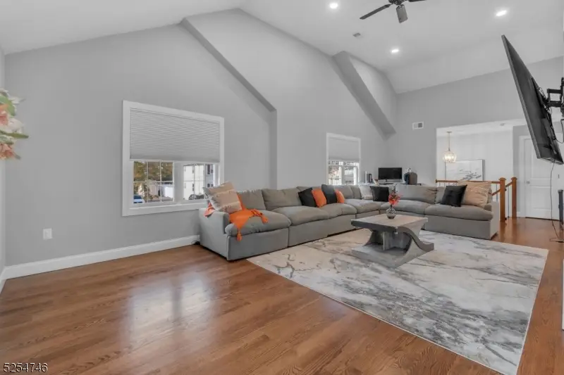 18 S 20th St, Kenilworth, NJ 07033 - #2
