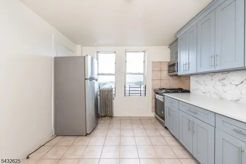 130 Milford Ave, Newark, NJ 07108 - #2