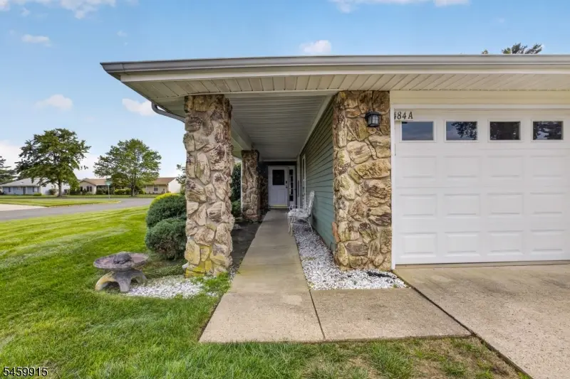 484A Fairton Dr, Monroe, NJ 08831 - #2
