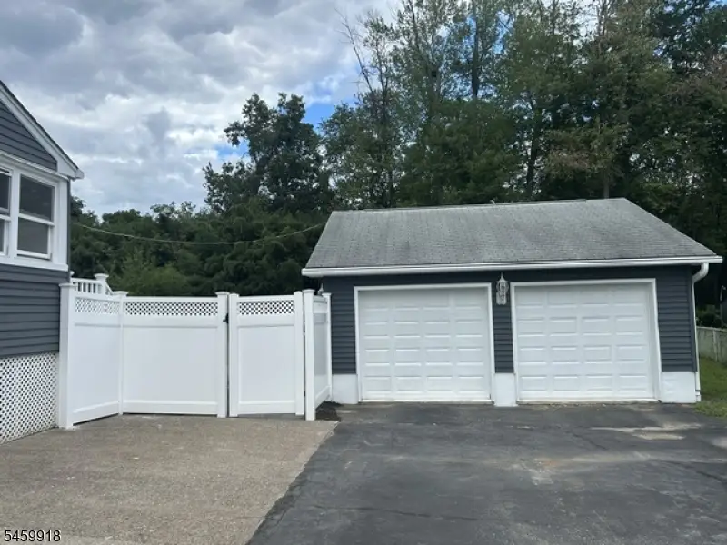 17 Ellice St, Lincoln Park, NJ 07035 - #2
