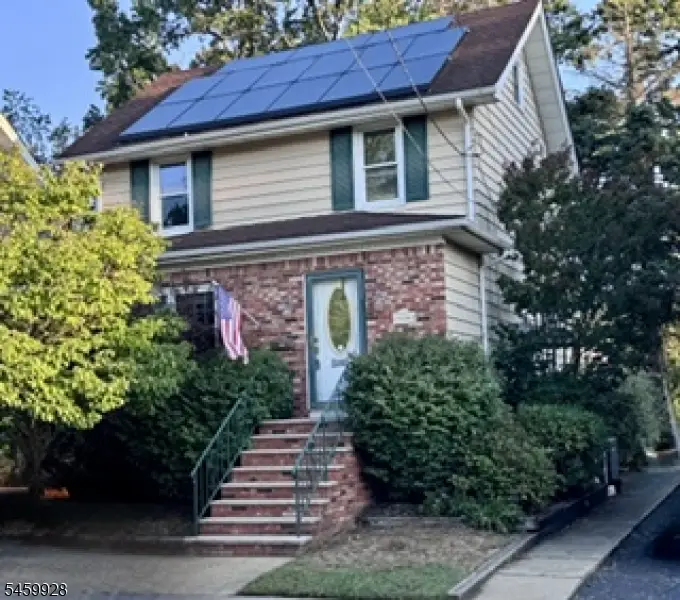 418 Locust Ave, Garwood, NJ 07027 - #1