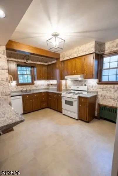 418 Locust Ave, Garwood, NJ 07027 - #2