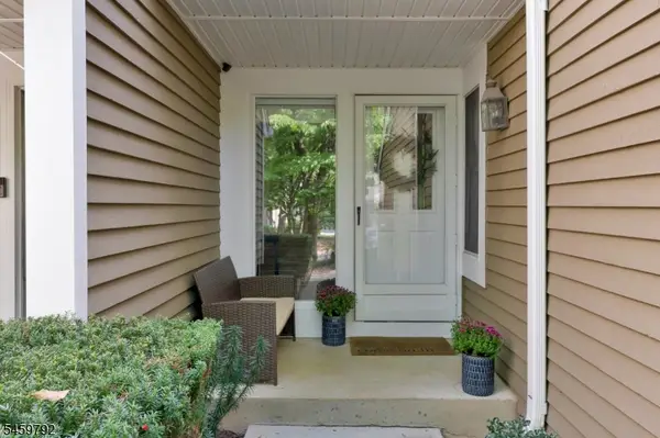 67 Stone Run Rd, Bedminster Twp., NJ 07921
