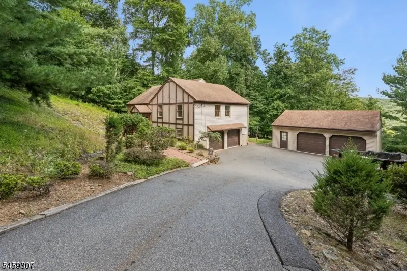 45 Union Hill Rd, Parsippany Troy Hills, NJ 07950 - #1
