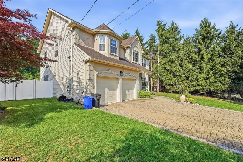 5 Old Bridge Rd, Cedar Grove, NJ 07009 - #2