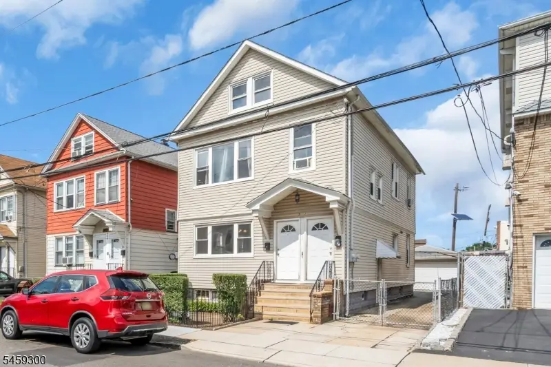 927 Meredith Ave, Elizabeth, NJ 07202 - #1