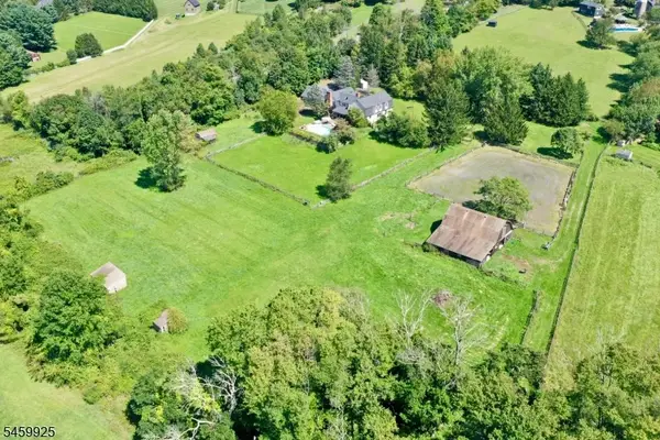 13 Farmersville Rd, Tewksbury Twp., NJ 07850