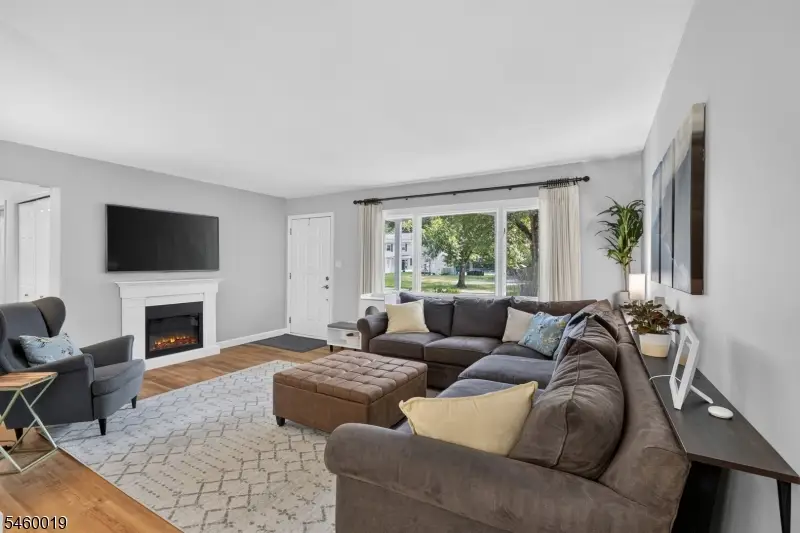 39 Piney Branch Rd, East Windsor, NJ 08512 - #3