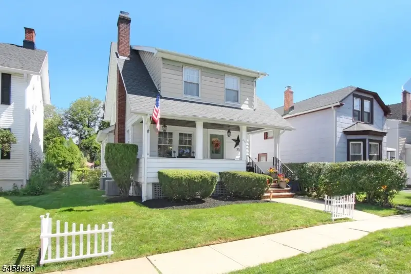 35 Essex Ave, Bloomfield, NJ 07003 - #1