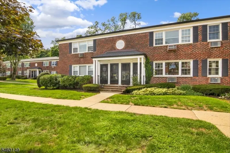 311 Pitney Pl, Morris, NJ 07960 - #1