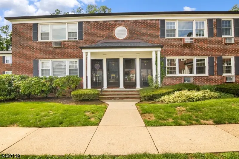 311 Pitney Pl, Morris, NJ 07960 - #2