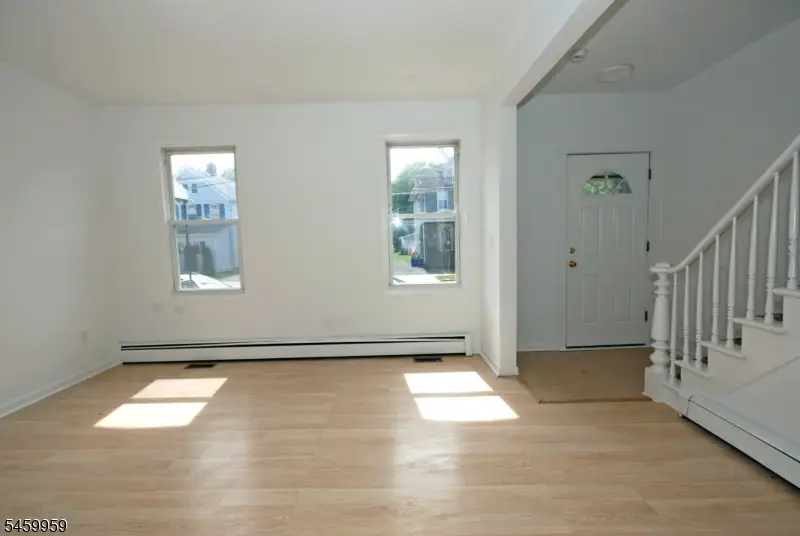 23 Lagrange Street, Raritan, NJ 08869 - #3
