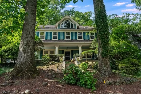 52 Warfield St, Montclair Twp., NJ 07043