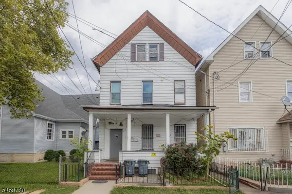 257 Franklin St, Elizabeth City, NJ 07206
