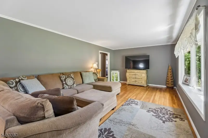 203 Dorchester St, Whippany, NJ 07981 - #3