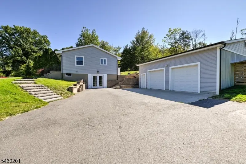 199 Church Rd, Holland, NJ 08848 - #2