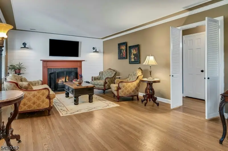 44 Old Army Rd, Bernardsville, NJ 07924 - #3