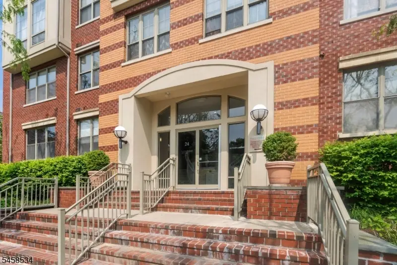 24 Ave At Port Imperial #B37, West New York, NJ 07093 - #1