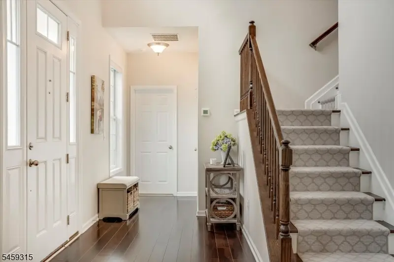10 Fillmore Dr, Morristown, NJ 07960 - #3