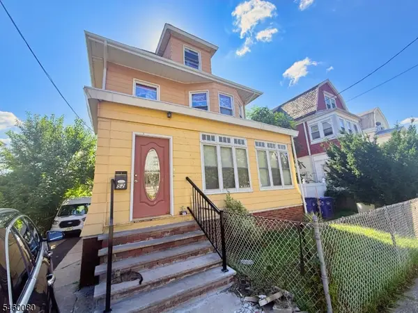 50-52 Chapman Pl, Irvington Twp., NJ 07111