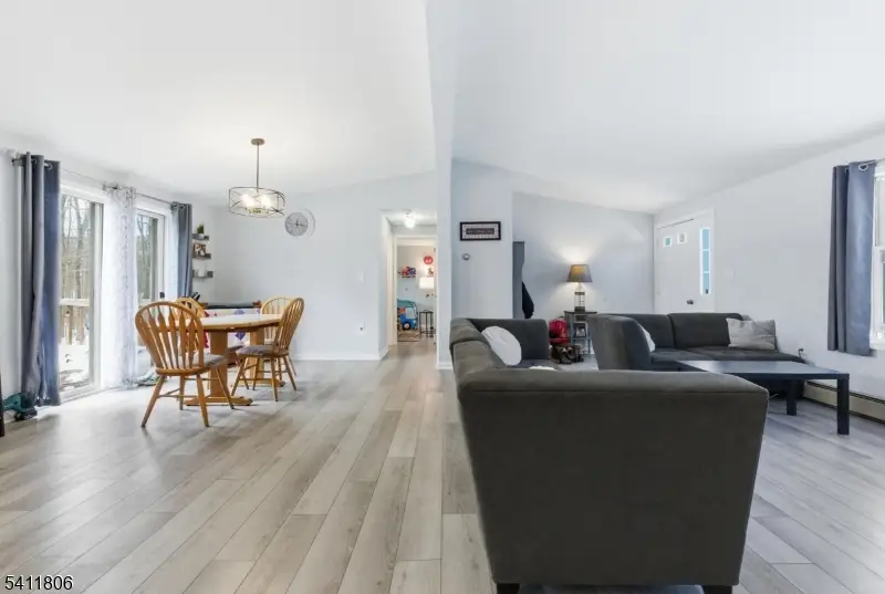 191 Millbrook Rd, Hardwick, NJ 07825 - #3