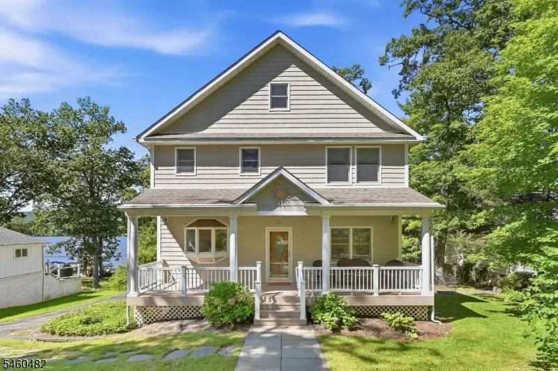 212 Long Pond Rd, Hewitt, NJ 07480 - #3