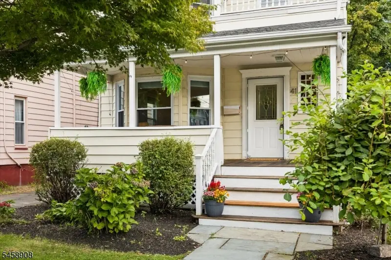 41 N Willow St, Montclair, NJ 07042 - #2