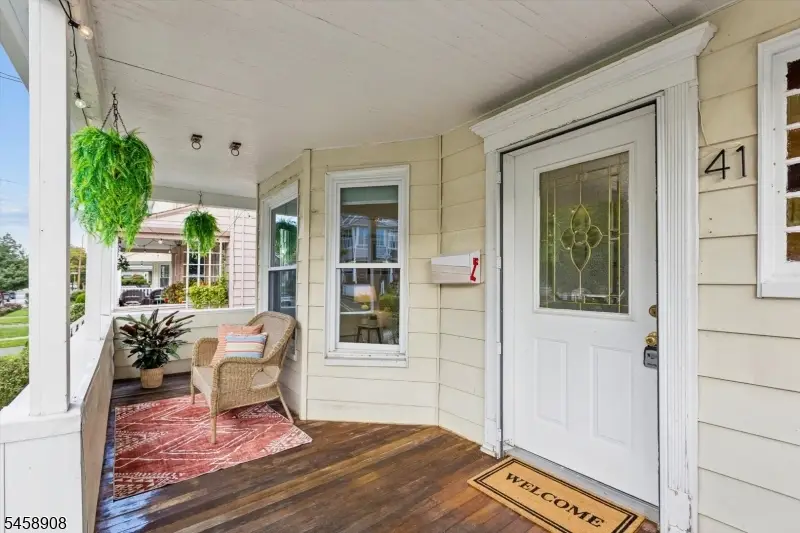 41 N Willow St, Montclair, NJ 07042 - #3