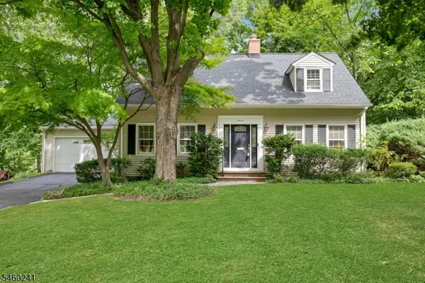 7 Sharon Rd, Springfield Twp., NJ 07081