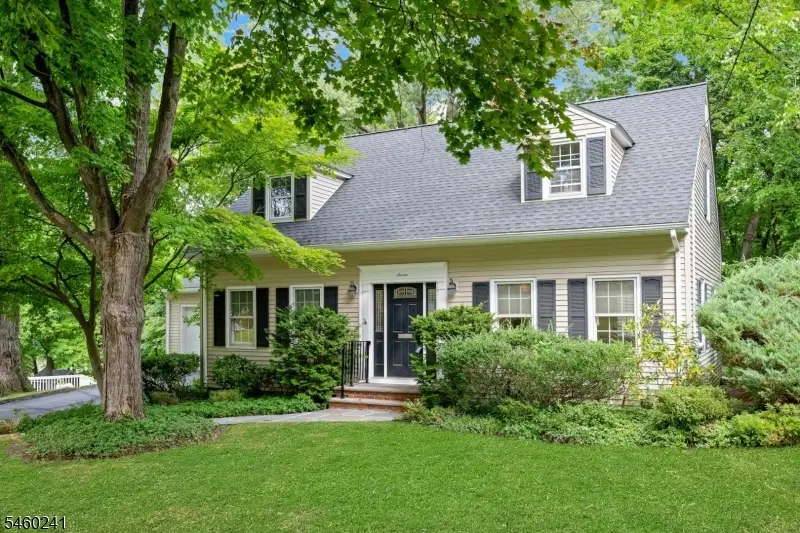 7 Sharon Rd, Springfield, NJ 07081 - #2