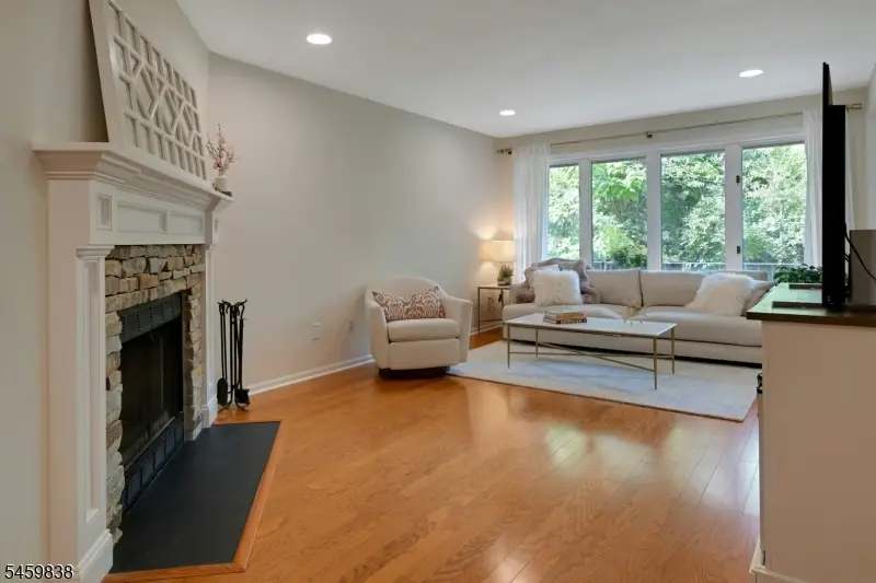 134 Terrace Dr #134, Chatham, NJ 07928 - #3