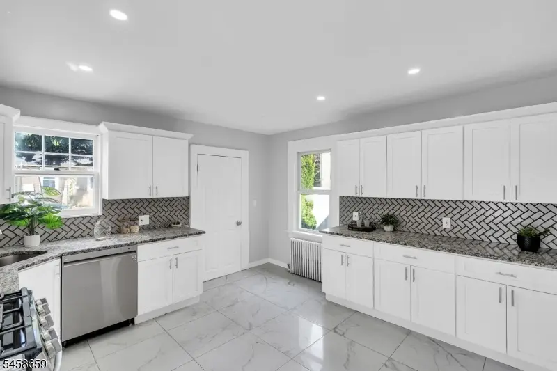 379 Seminary Ave, Rahway, NJ 07065 - #1