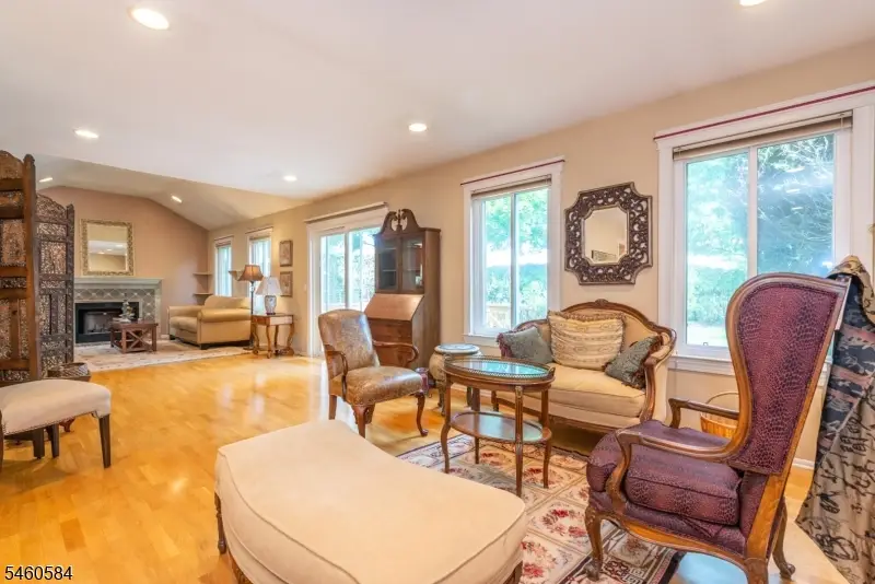 17 Constitution Ct, Montville, NJ 07045 - #3
