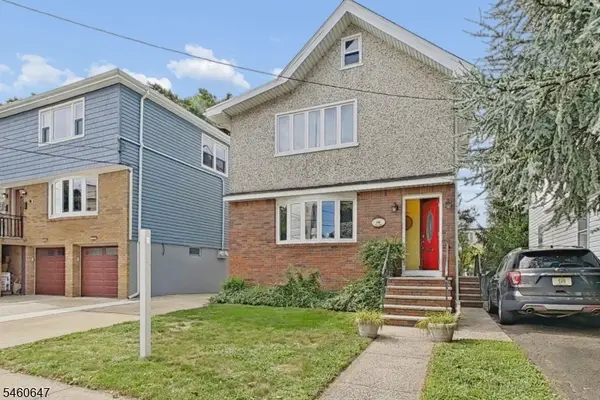 14 Pine St, Kearny Town, NJ 07032