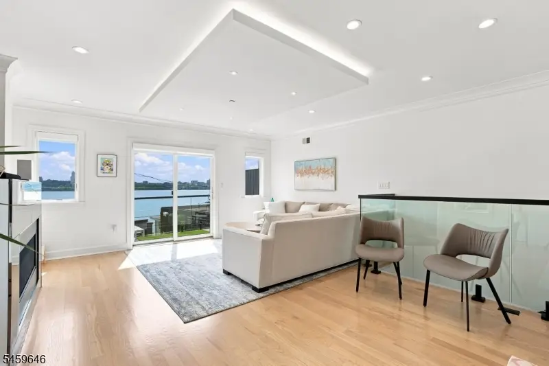 1439 River Rd #1, Edgewater, NJ 07020 - #3
